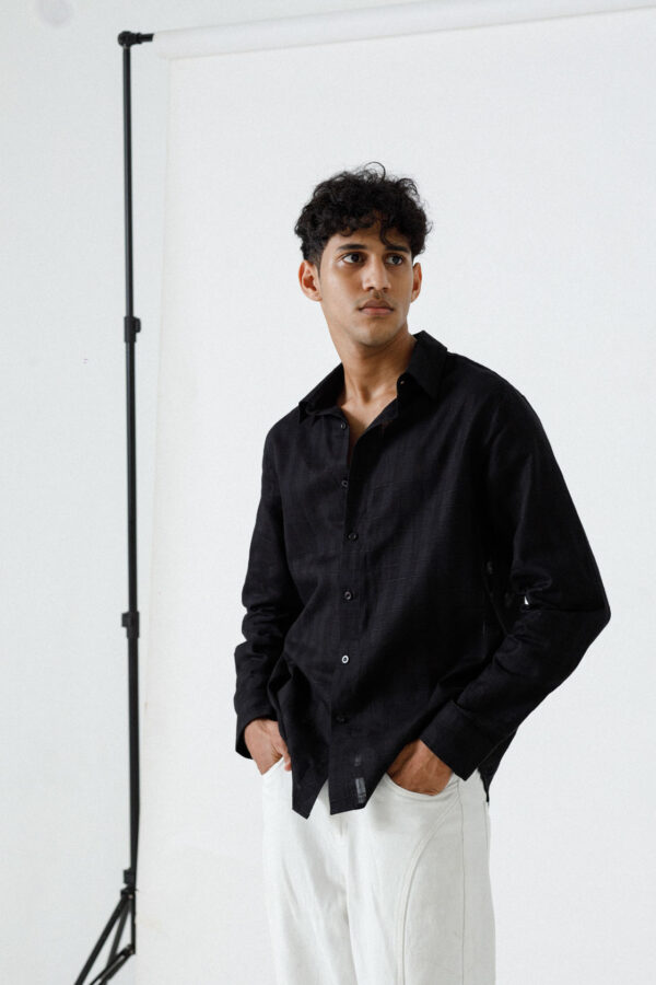 REGULAR FIT LINEN SHIRT