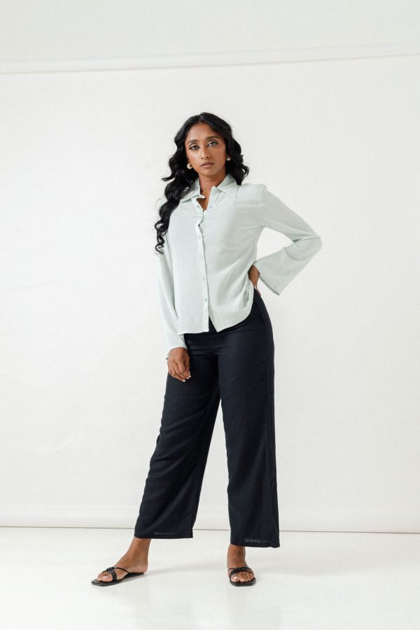 BUTTONED FLOWY SHIRT