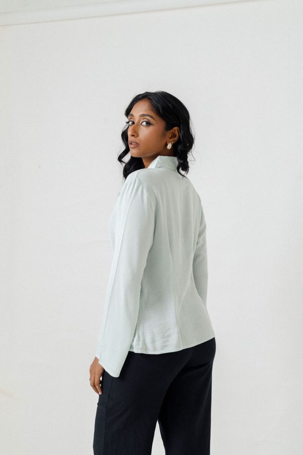 BUTTONED FLOWY SHIRT